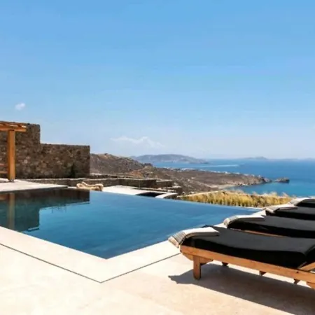Lion Villa *